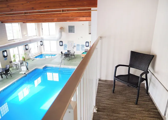 Holiday Inn Express Grand Rapids Southwest By Ihg